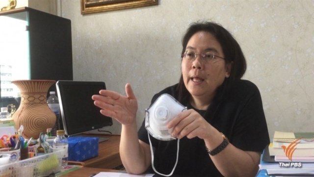 Bangkokians scramble for N95 face masks to protect themselves against air pollution