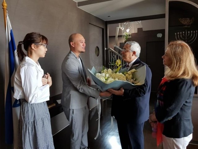 BNK48 girl group invited by German ambassador to discuss Nazi terror