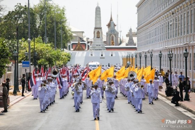 Bangkok governor leads sacred water drawing ceremony Bangkok governor leads sacred water drawing ceremony