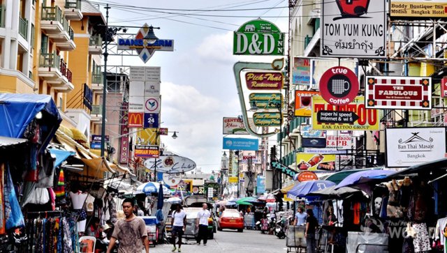 City Hall to launch Silom, Yaowaraj and Khao Sarn walking streets in mid-December City Hall to launch Silom, Yaowaraj and Khao Sarn walking streets in mid-December