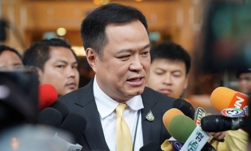 Anutin hits back at claim that money lured former Future Forward MPs to his party Anutin hits back at claim that money lured former Future Forward MPs to his party