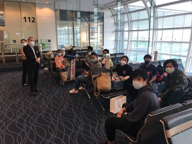Thai students remain stranded at Tokyo’s Haneda airport