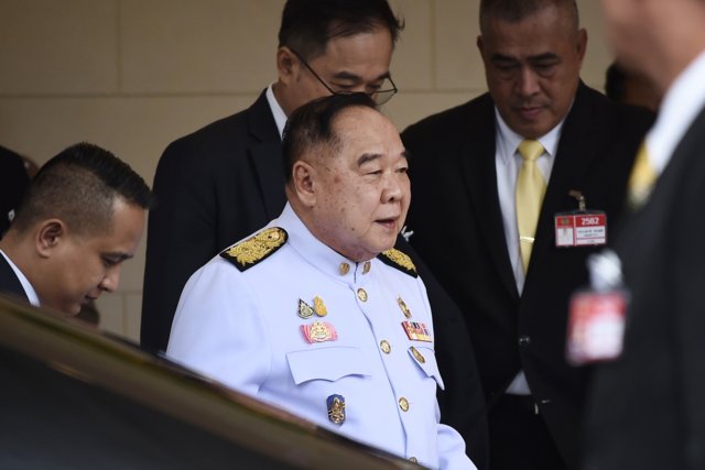 General Prawit accepts invitation to head Palang Pracharat party General Prawit accepts invitation to head Palang Pracharat party