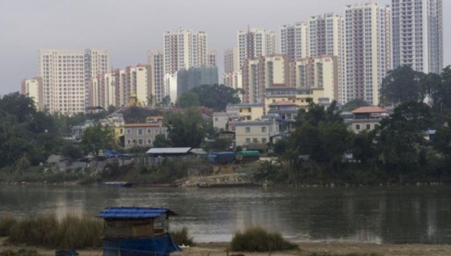 China locks down city on Myanmar border over coronavirus China locks down city on Myanmar border over coronavirus