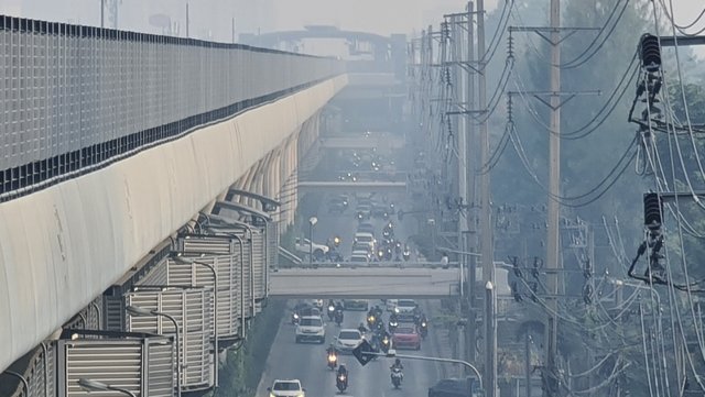 Bangkok’s administration suspends construction to ease worsening air pollution
