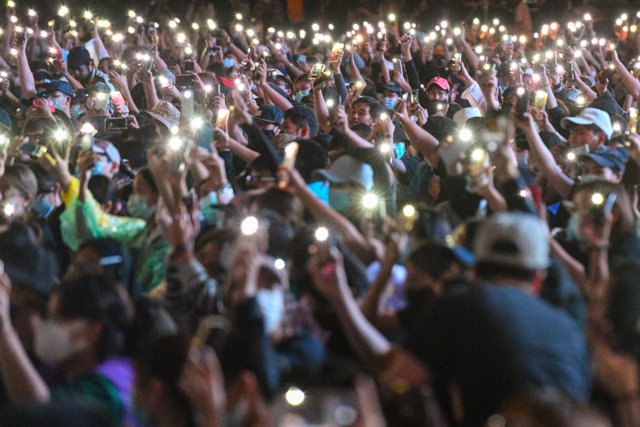 Charter-change sponsor iLaw accused of targeting Thai monarchy with foreign money