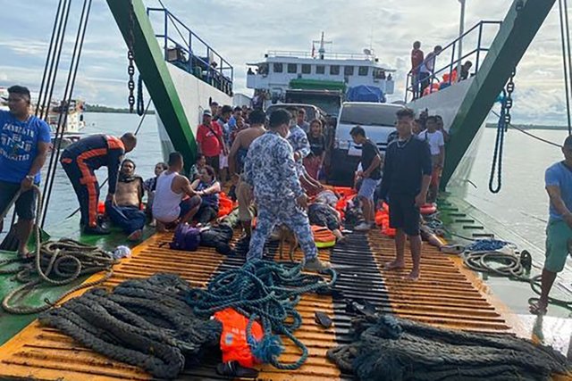 Seven killed after fire engulfs Philippine ferry Seven killed after fire engulfs Philippine ferry