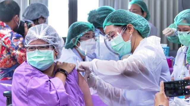 Thai government to limit legal liability of medics treating COVID-19 patients Thai government to limit legal liability of medics treating COVID-19 patients