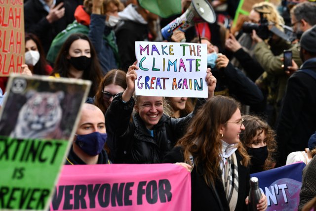 Youth groups protest lack of action at climate summit