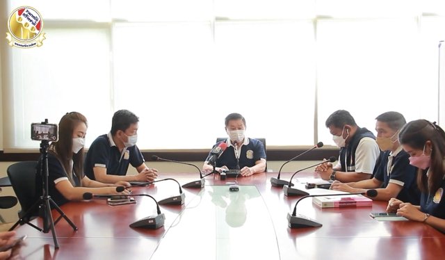 Former Thai election commissioner urges litigation over alleged election watchdog incompetence Former Thai election commissioner urges litigation over alleged election watchdog incompetence
