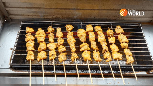 Not a lot of croc: crocodile meat is edible when it’s cooked well Not a lot of croc: crocodile meat is edible when it’s cooked well