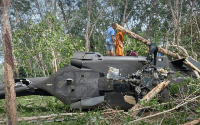 Fourth Army Region commander injured in helicopter crash-landing