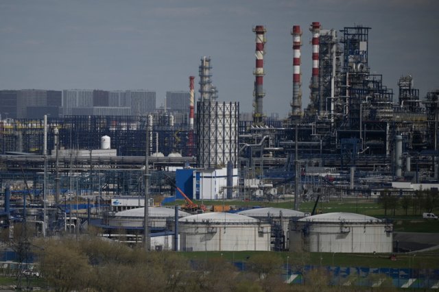 Russia suspends gas supplies to Latvia