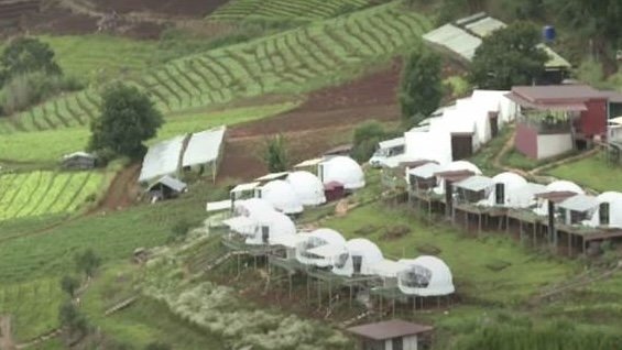 Doi Mon Jam villagers to march to Bangkok to protest against the resort demolitions