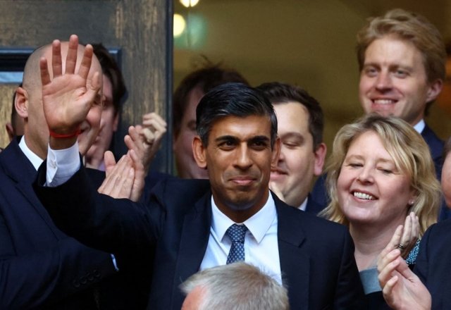 New PM Rishi Sunak pledges to fix Britain's many problems