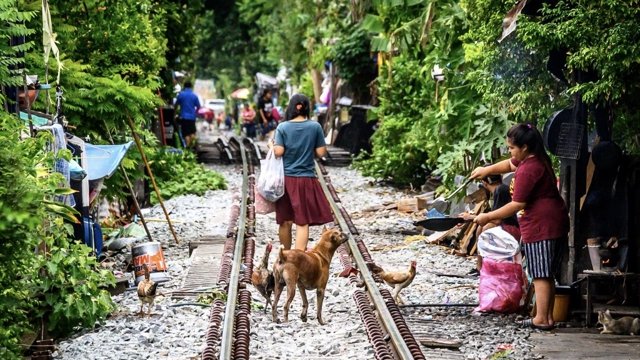 8.1 million Thais are poor, 4.4 million below poverty line - NESDC 8.1 million Thais are poor, 4.4 million below poverty line - NESDC