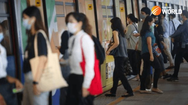 Number of passengers using train services in Bangkok hits new record Number of passengers using train services in Bangkok hits new record