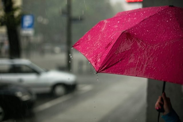 Warning of storms over most of Thailand until Sunday Warning of storms over most of Thailand until Sunday