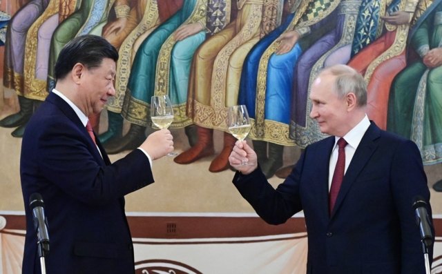 Russia tightens ties with China as West offers $16 bln lifeline to Kyiv