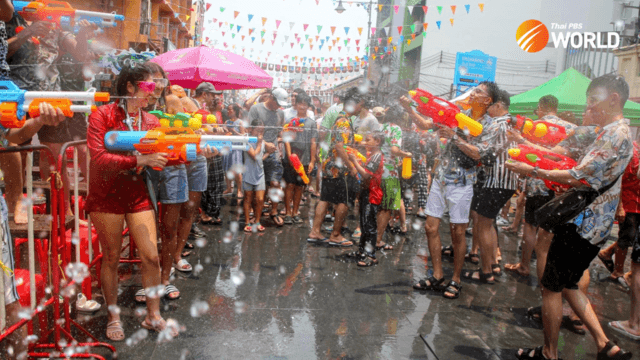 Khao San Songkran celebrations to end at 10pm Friday night, not midnight