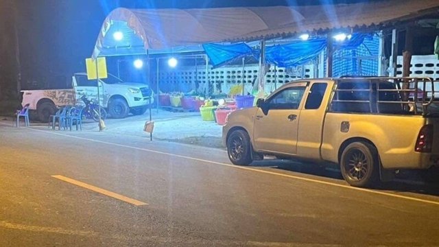 Two durian buyers gunned down in Yala last night