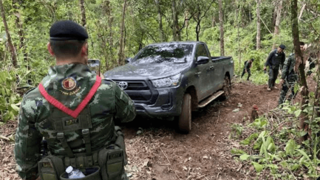 Police arrest a Lahu man for attempting to smuggle a vehicle out of Thailand