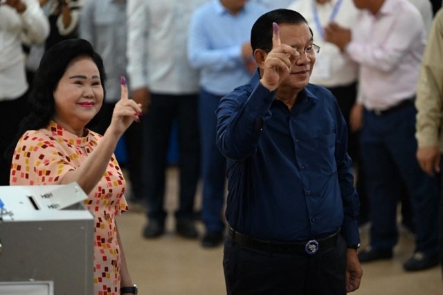 Cambodia votes as Hun Sen near-guaranteed election win