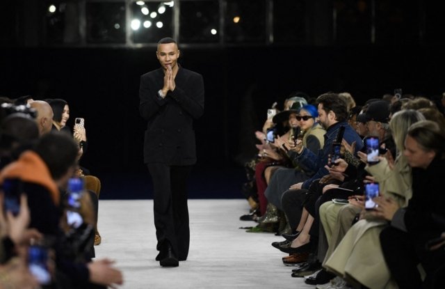 Paris Fashion Week starts after Balmain robbery Paris Fashion Week starts after Balmain robbery