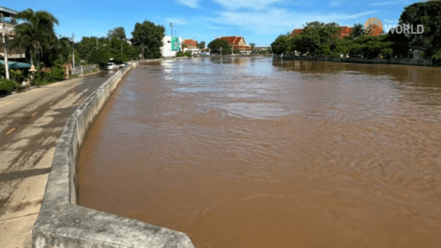 Monsoon troughs blamed for rain and flooding in Sukhothai province Monsoon troughs blamed for rain and flooding in Sukhothai province