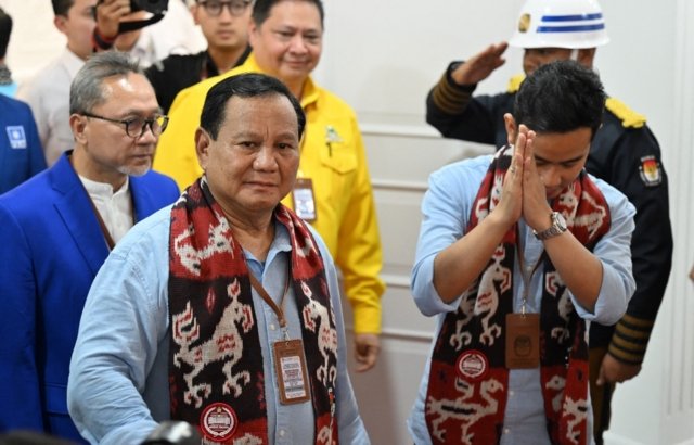 Indonesia election commission confirms presidential candidates