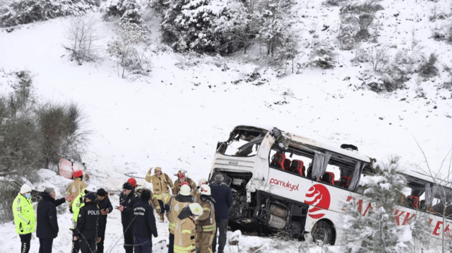 Two Thai tourists die in tour bus accident in Turkey