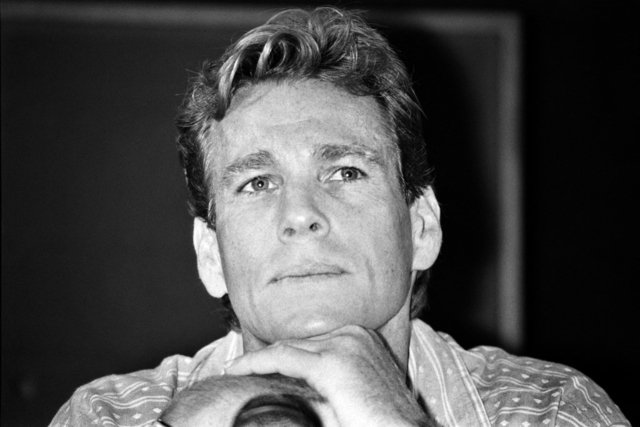 'Love Story' star Ryan O'Neal dead at 82