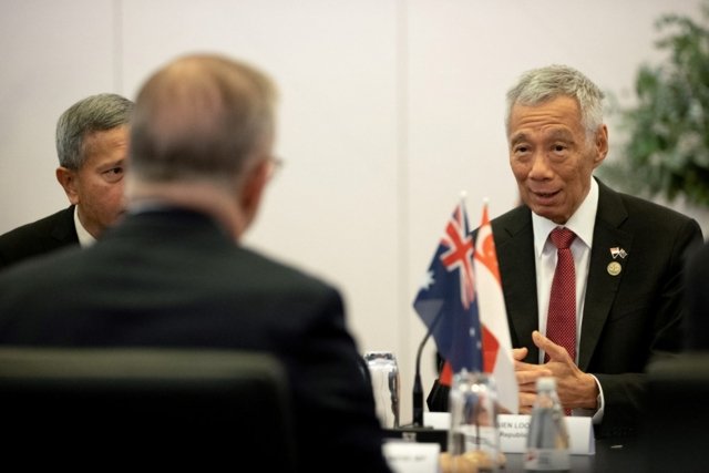 Singapore PM defends exclusive deal to lure Taylor Swift Singapore PM defends exclusive deal to lure Taylor Swift