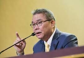 Govt spokesman approached to take another position