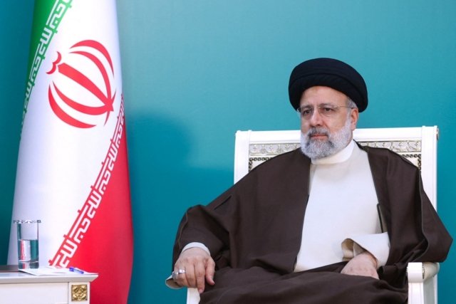 Iran President Raisi's helicopter found 'no sign of life' Iran President Raisi's helicopter found 'no sign of life'