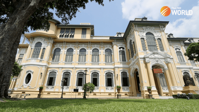 Bang Khun Phrom Palace - a former royal residence rich in history, art and architecture Bang Khun Phrom Palace - a former royal residence rich in history, art and architecture