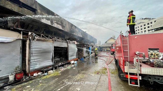 Fire at Chatuchak market’s pet zone