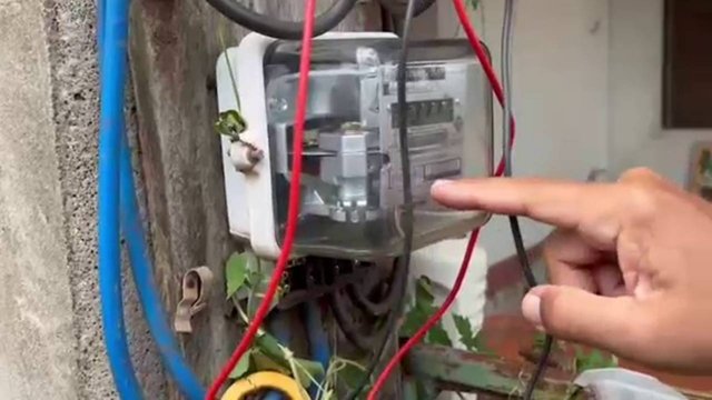 Electricity meters in durian plantations in Korat illegally adjusted