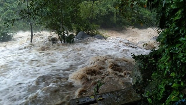 Khao Luang park temporarily closed due to increased waterfall flows