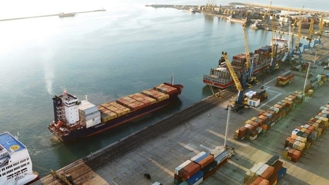 Ship with suspected toxic waste, refused entry by Thailand, allowed to unload in Albania