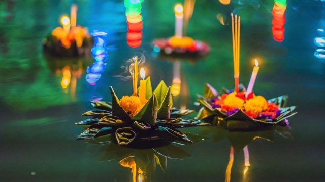 10% Loy Krathong bus fare discount lasts until Monday
