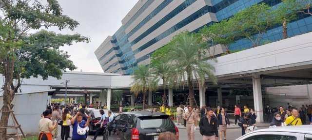 Misunderstanding leads to evacuation at Government Complex Misunderstanding leads to evacuation at Government Complex