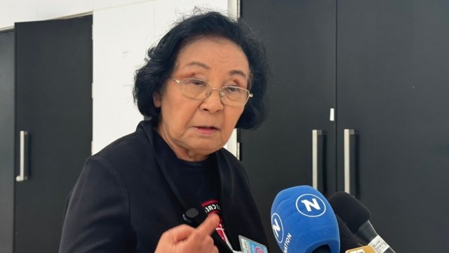 Former red-shirt leader suggests Thaksin should serve his prison sentence Former red-shirt leader suggests Thaksin should serve his prison sentence