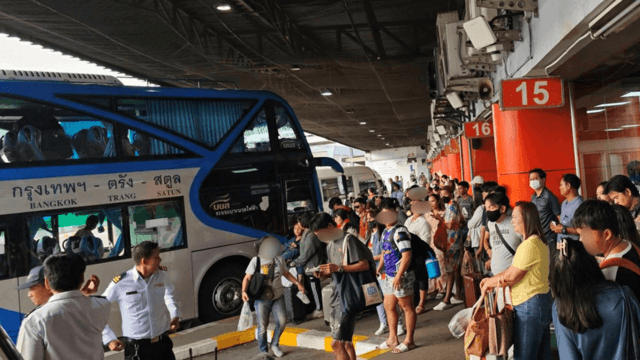 Songkran exodus from Bangkok begins
