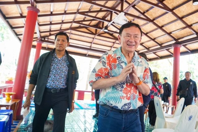 Ex-PM Thaksin unconcerned by Senate’s objection to “casino bill” Ex-PM Thaksin unconcerned by Senate’s objection to “casino bill”