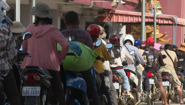 Border crossings in Sa Kaeo closed to all vehicles from Cambodia