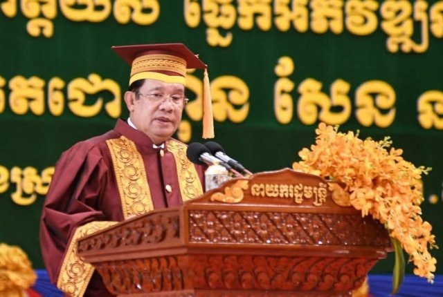 Hun Sen dismisses revoked Thai honorary degrees as ‘worthless’ Hun Sen dismisses revoked Thai honorary degrees as ‘worthless’