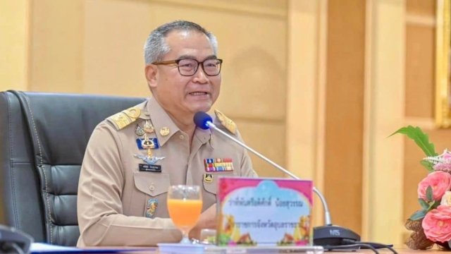 Ubon governor axed over allegedly delayed aid to border conflict victims Ubon governor axed over allegedly delayed aid to border conflict victims