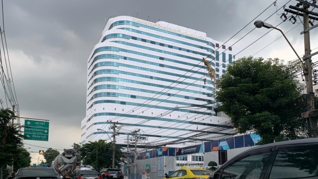 Vajira Hospital resumes out-patient services today Vajira Hospital resumes out-patient services today