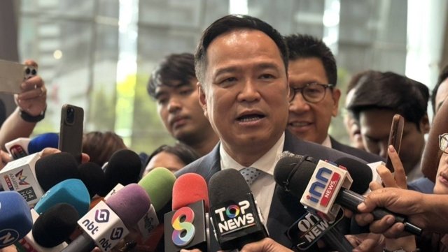 Anutin gives “greenlight” to army to respond to rising border tensions Anutin gives “greenlight” to army to respond to rising border tensions